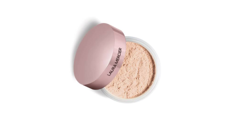 Laura Mercier Translucent Loose Setting Powder: Ultra-Blur